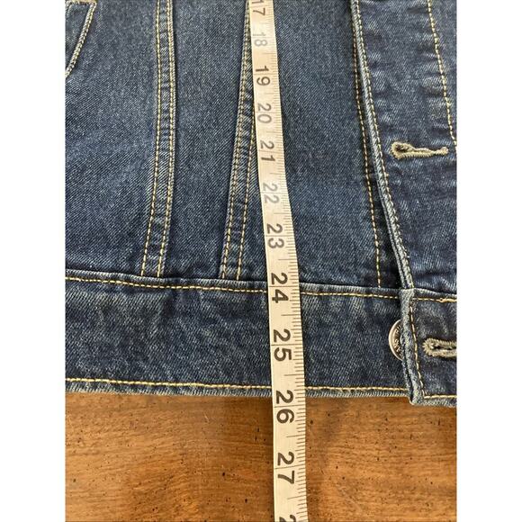 True Religion Men’s Jesse SN Trucker Jean Jacket Sz S NWT Blue Med. Wash Denim - Picture 7 of 7